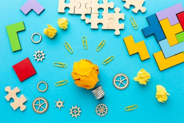 flat-lay-composition-with-innovation-elements_23-2148909029.jpg Creative Thinking and Problem Solving